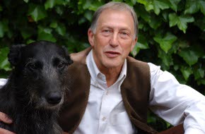 Mike Grantham - Proprietor of Rewarding Dogs Mike Grantham - Proprietor of Rewarding Dogs